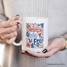 Carregar imagem no visualizador da galeria, America Land of the Free Personalized Mug, Retro Floral Independence Day Gift with Custom Name

