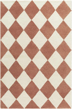 Carregar imagem no visualizador da galeria, Almeda Diamond Washable Wool Rug
