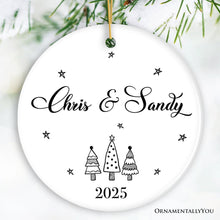 Carregar imagem no visualizador da galeria, Minimalist Couple Personalized Simple Christmas Ornament with Custom Name
