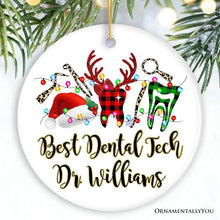 Carregar imagem no visualizador da galeria, Personalized Dentist Buffalo Plaid Leopard Merry Christmas Ornament, Dental Gift
