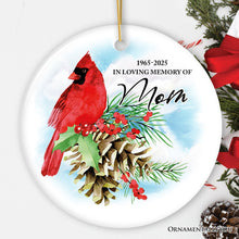 Carregar imagem no visualizador da galeria, Personalized Cardinal Memorial Ornament, In Loving Memory of Deceased Loved Ones with Dates
