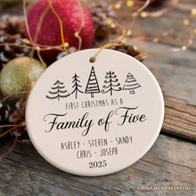 Carregar imagem no visualizador da galeria, Family of Five Christmas Personalized Ornament, New Baby Custom Gift
