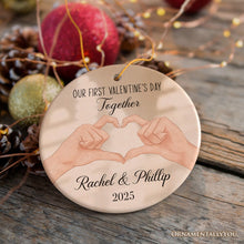 Carregar imagem no visualizador da galeria, First Valentine&#39;s Day Together Personalized Ornament, Lovers Couple Hands, Custom Name Gift

