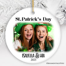 Carregar imagem no visualizador da galeria, St Patrick’s Day Customized Tree Ornament with Picture Upload, Personalized Family St Patty’s Gift
