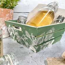 Carregar imagem no visualizador da galeria, Farmers Market - Mesh Stencil 8.5x11
