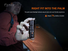 Carregar imagem no visualizador da galeria, Fenix PD25R Rechargeable LED Flashlight
