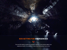 Load image into Gallery viewer, Fenix PD40R V3 Rechargeable Flashlight
