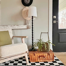 Load image into Gallery viewer, Modern Scalloped Base Floor Lamp
