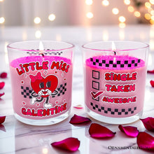 Carregar imagem no visualizador da galeria, Little Miss Galentine Candle, Single Women Pink Valentine's Day Gift
