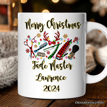 Carregar imagem no visualizador da galeria, Personalized Mug Barber Buffalo Plaid Christmas, Barbershop Gift
