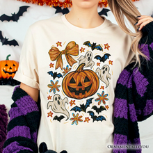 Cargar imagen en el visor de la galería, Pumpkin Ghosts Coquette Bow T-Shirt, Retro Fall Spooky Tee for Cute Trick-or-Treaters
