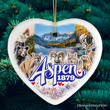 Carregar imagem no visualizador da galeria, Adventurous Aspen Colorado Ornament, Snow Mountains, Nature Traveler and Skiing Vacation Souvenir
