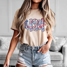 Carregar imagem no visualizador da galeria, Floral USA Patriotic T-Shirt, 4th of July White, Natural and Black Tee for Stylish Women
