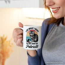 Carregar imagem no visualizador da galeria, I Do What I Want Cat Personalized Mug, Retro Sarcastic Cat Lover Gift With Custom Name

