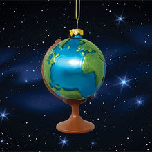 Carregar imagem no visualizador da galeria, Magnificent Planet Earth Globe Christmas Ornament
