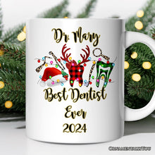 Carregar imagem no visualizador da galeria, Personalized Mug Dentist Buffalo Plaid Christmas, Dental Gift
