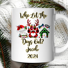Carregar imagem no visualizador da galeria, Personalized Mug Dog Buffalo Plaid Christmas, Dog Mom Gift
