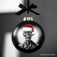Carregar imagem no visualizador da galeria, Zombie Christmas Spooky Portrait Glass Ornament, Black Horror Halloween Tree Decoration
