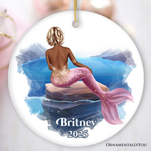 Carregar imagem no visualizador da galeria, Personalized Mermaid Women Christmas Ornament
