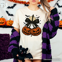 Cargar imagen en el visor de la galería, Pumpkin Cherries Coquette Bow T-Shirt, Retro Halloween Fall Season Tee for Sweet Autumn Girls
