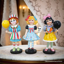 Carregar imagem no visualizador da galeria, Spooky Victorian Masquerade Girl Trio, 6" Trick or Treat Clown Figurines and Hauntingly Elegant Halloween Decor
