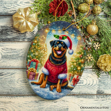 Cargar imagen en el visor de la galería, Charming Rottweiler in Festive Attire Ornament, Heartwarming Dog-Themed Christmas Gift Decor
