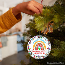 Carregar imagem no visualizador da galeria, It Takes A Big Heart Ornament, Empowering Holiday Gift for Special Needs Educators
