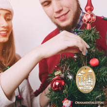Carregar imagem no visualizador da galeria, London City Unique Paper Art Themed Ceramic Christmas Ornament
