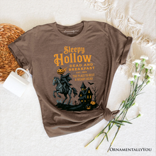 Cargar imagen en el visor de la galería, Headless Horseman Sleepy Hollow Halloween T-Shirt, Dead and Breakfast Retro Tee
