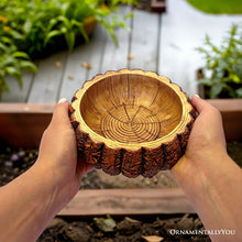 Carregar imagem no visualizador da galeria, Nature's Basin Tree Bark Themed Bowl, 6" Resin Woodlandbasin Bird Bath Decor
