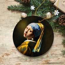 Carregar imagem no visualizador da galeria, Johannes Vermeer Girl with a Pearl Earring Ceramic Ornament, Famous Painting Souvenir
