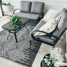 Carregar imagem no visualizador da galeria, Frankville Black&amp;White All Over Performance Rug
