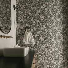 Carregar imagem no visualizador da galeria, Beatrice Wallpaper by Daphne and Sage
