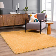 Carregar imagem no visualizador da galeria, Faina Gold Yellow Washable Shag Rug
