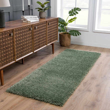 Carregar imagem no visualizador da galeria, Faina Solid Green Shag Rug Washable
