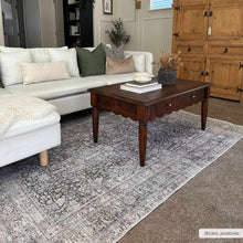 Load image into Gallery viewer, Hedda Boutique Washable Rug
