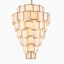 Carregar imagem no visualizador da galeria, Hiraj Chandelier
