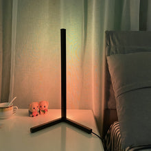 Carregar imagem no visualizador da galeria, Minimalist LED Table Lamp
