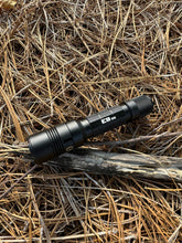Load image into Gallery viewer, E9 GEN5 Long Throw- 3,000 Lumen Tactical EDC Flashlight
