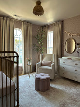 Carregar imagem no visualizador da galeria, Brigitta Wallpaper by Emily Cooper Art
