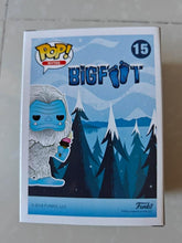 Carregar imagem no visualizador da galeria, Bigfoot (Snowy) (Flocked)  Canadian Convention Exclusive - Funko-Shop
