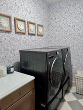 Carregar imagem no visualizador da galeria, Bronwyn Wallpaper by Anna Black Creative
