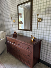 Carregar imagem no visualizador da galeria, Liam Wallpaper by Kourtni Gunn
