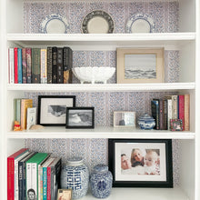 Carregar imagem no visualizador da galeria, Caroline Wallpaper by Heights Design Studio
