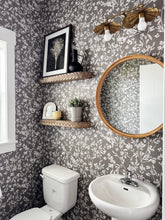 Carregar imagem no visualizador da galeria, Edith Wallpaper by Fox and Pebble
