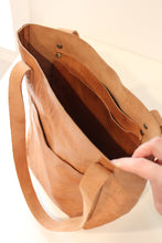 Carregar imagem no visualizador da galeria, Atlas Day Tote
