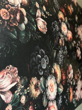 Carregar imagem no visualizador da galeria, Eilish Wallpaper
