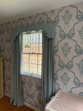 Carregar imagem no visualizador da galeria, Lacey Wallpaper by The Beau Studio
