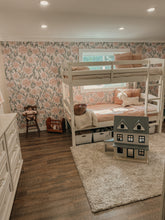 Carregar imagem no visualizador da galeria, Auden Wallpaper by Hufton Studio
