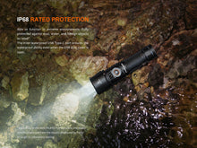 Carregar imagem no visualizador da galeria, Fenix LD45R Digital Focus Rechargeable LED Flashlight
